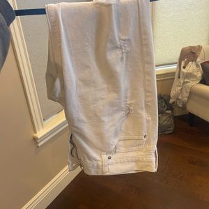 Gained weight that’s why I’m selling